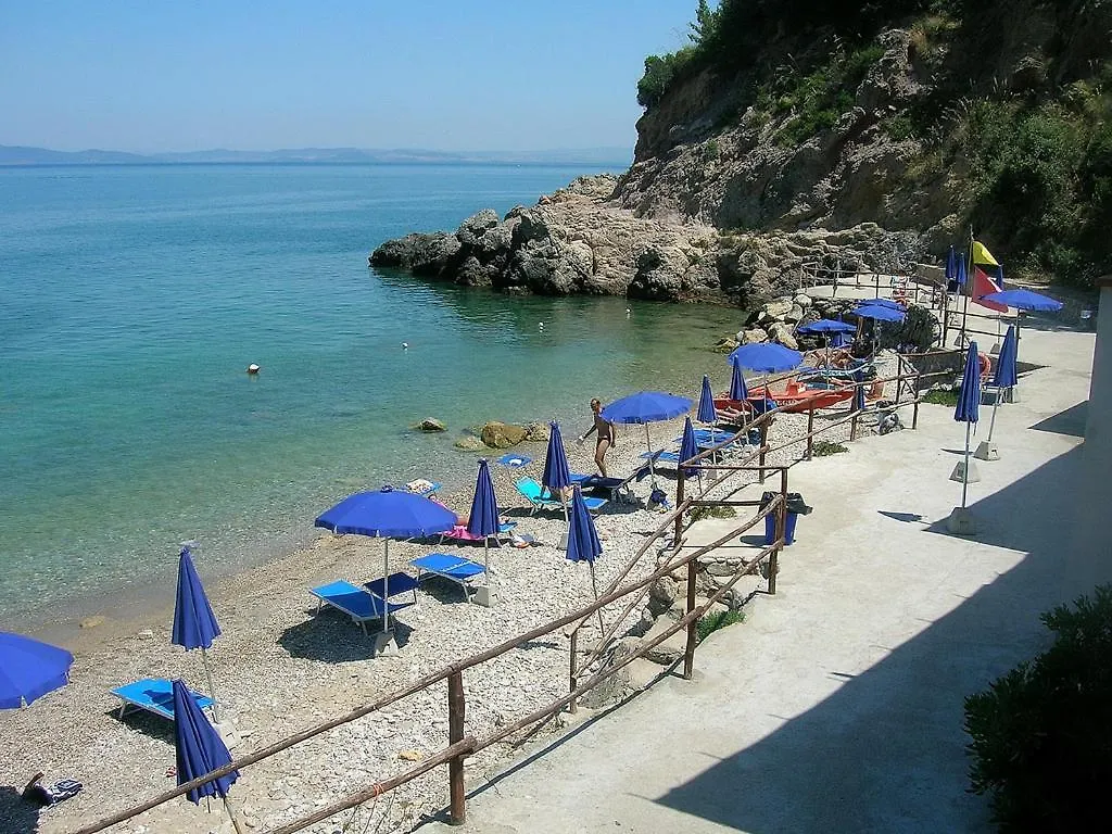 Guest house Mama House Hotel Porto Santo Stefano